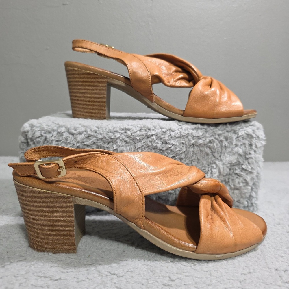 Women Vintage Style 70s 9.5 / 40 Spring Step Madeleine Brown Leather 3" Heel